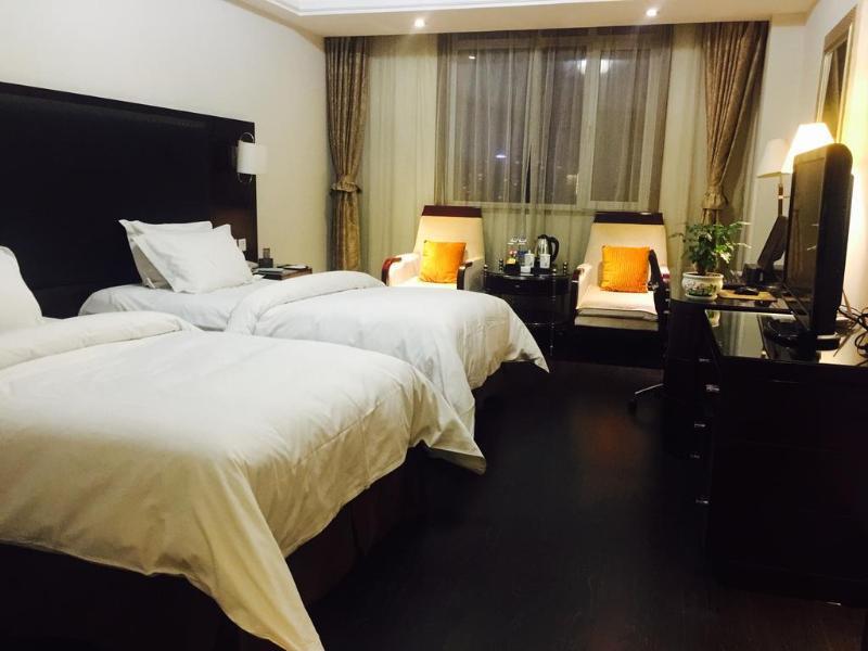 Jinjiang Metropolo Hotel Baoji Prince Bagian luar foto